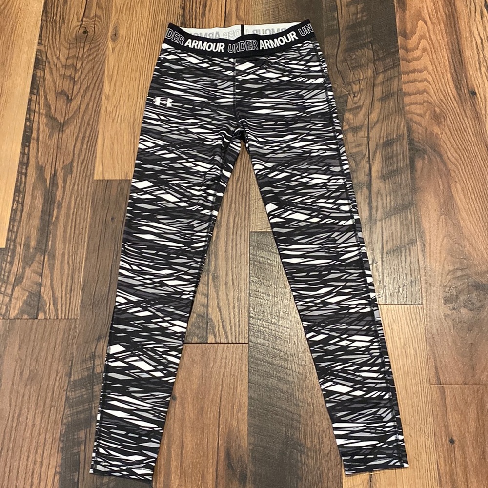 Great Condition Youth Large Under Armour Leggings